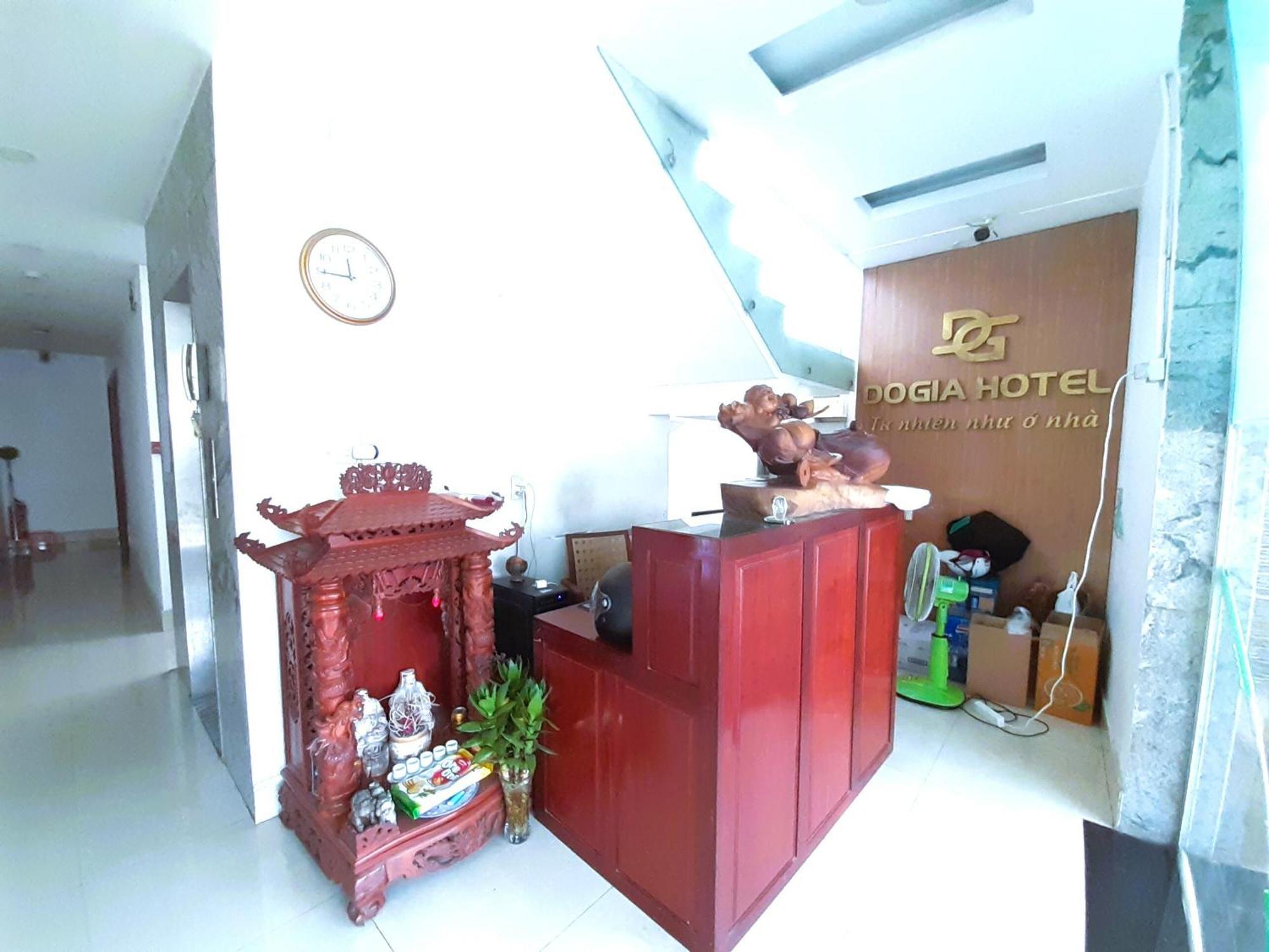 Do Gia Khách sạn 2*
