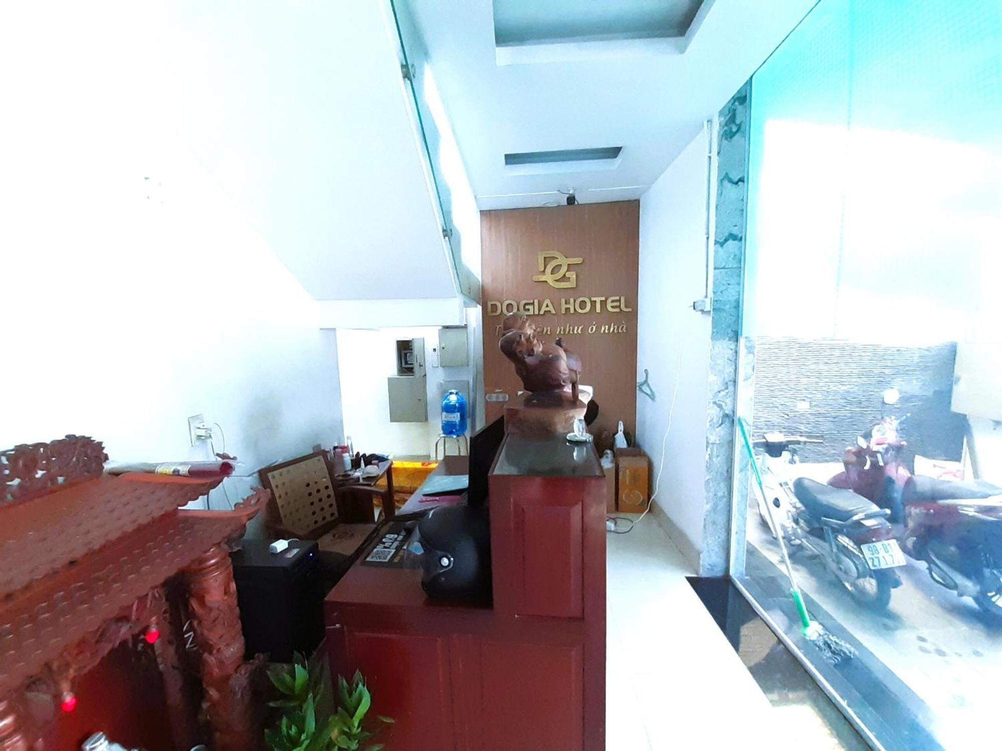 Do Gia Khách sạn 2*