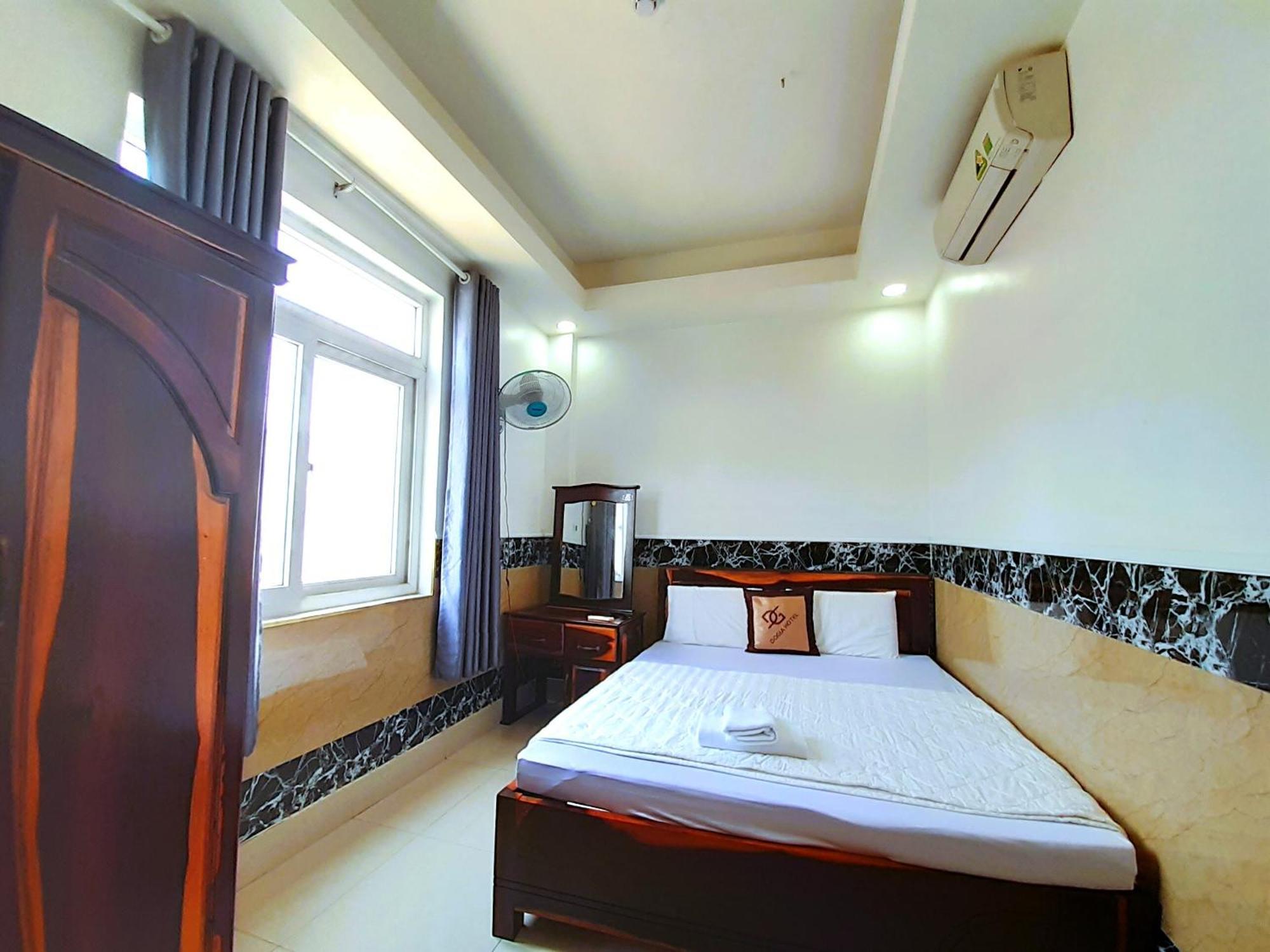 Khách sạn Do Gia 2*